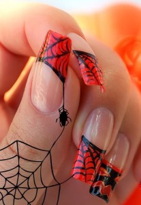Nail art araignées